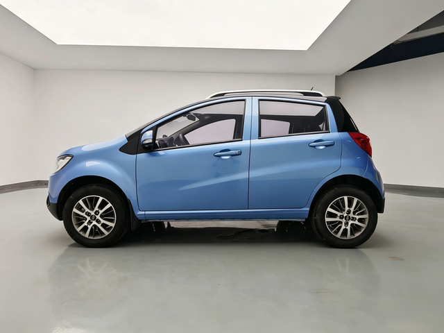 JAC iEV6E 2020 thumb 2