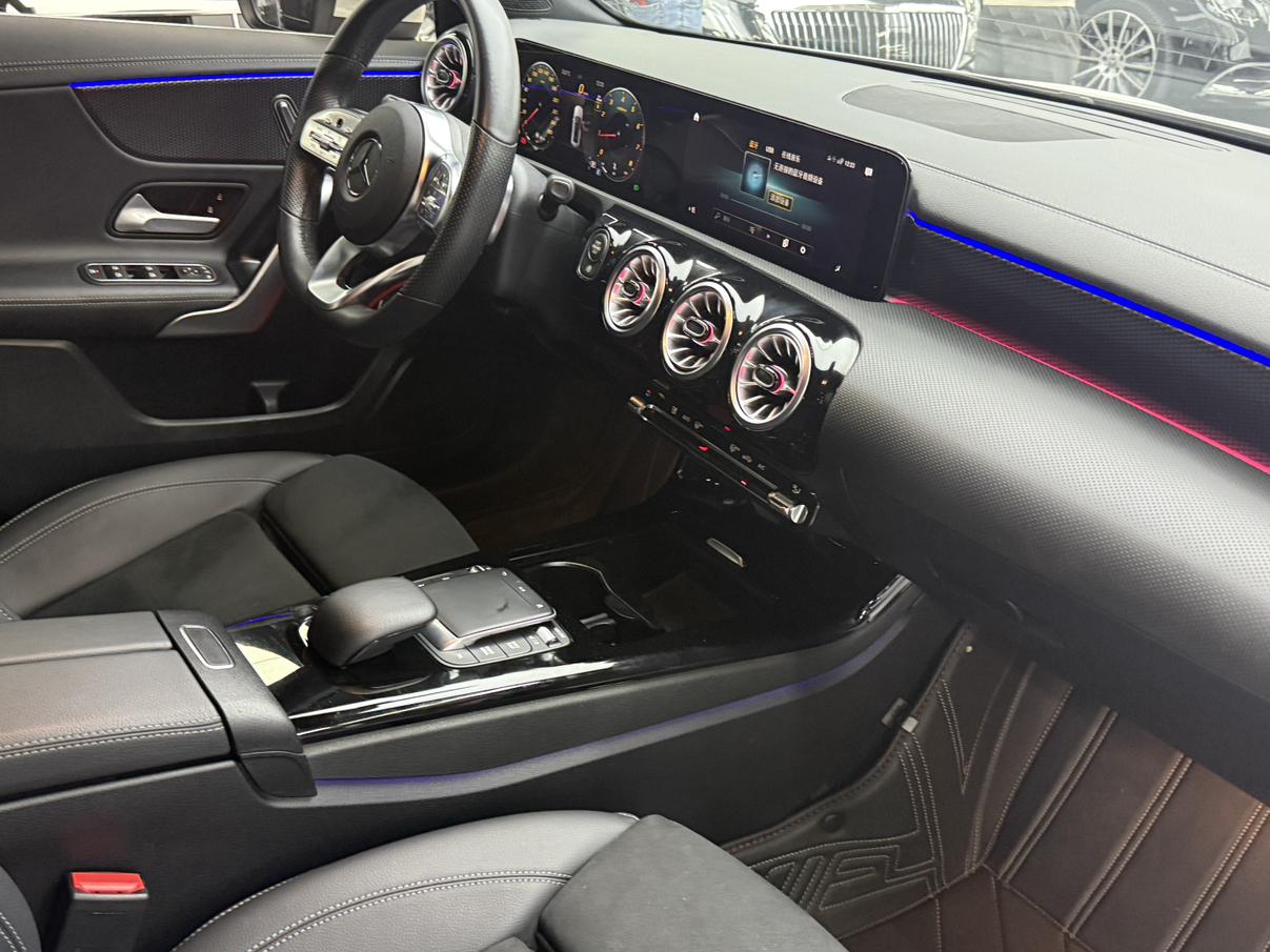 Mercedes-Benz A-Класс 2022 thumb 8