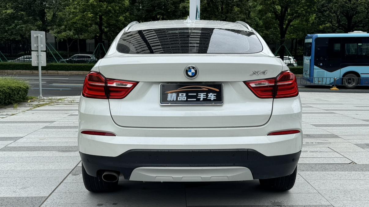 BMW X4 2014 thumb 3
