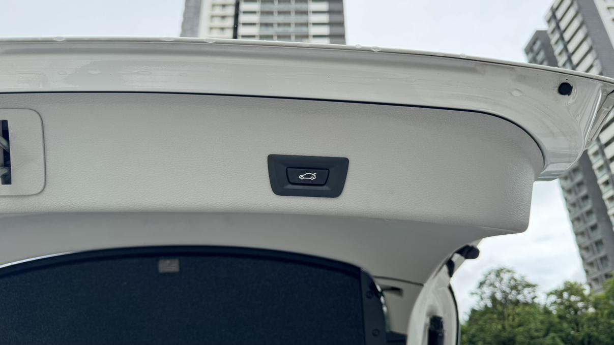 BMW X4 2014 thumb 7