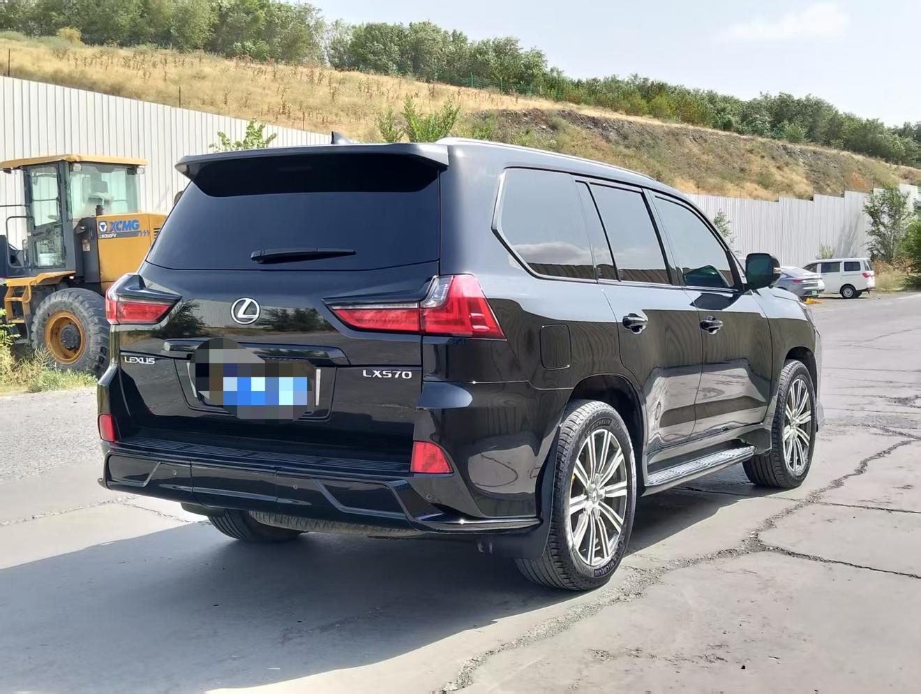 Lexus LX 2019 thumb 4