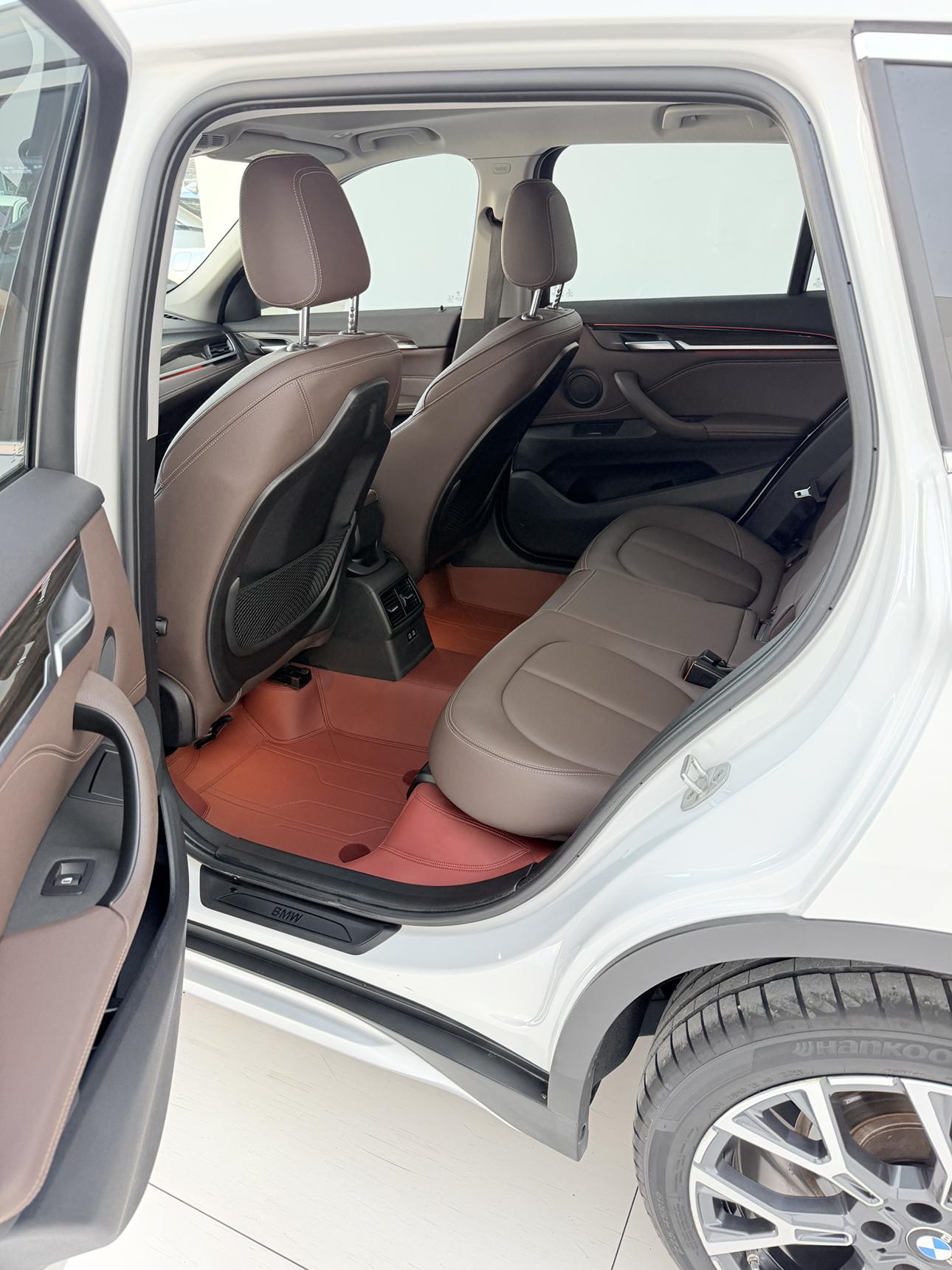BMW X1 2020 thumb 11