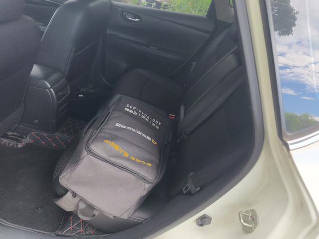Nissan Tiida 2016 thumb 10
