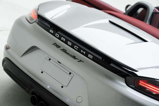 Porsche 718 2023 thumb 10