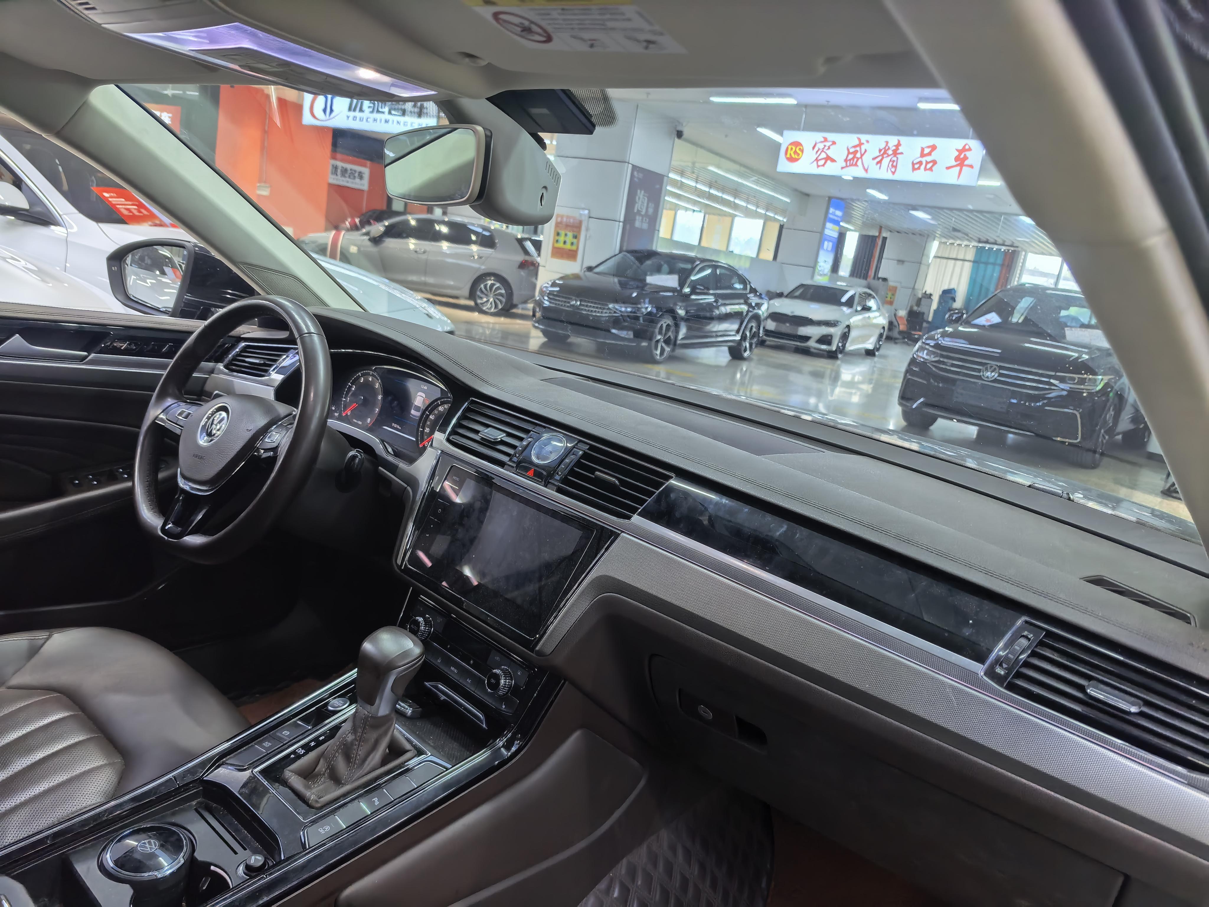 Volkswagen Phideon 2021 thumb 3