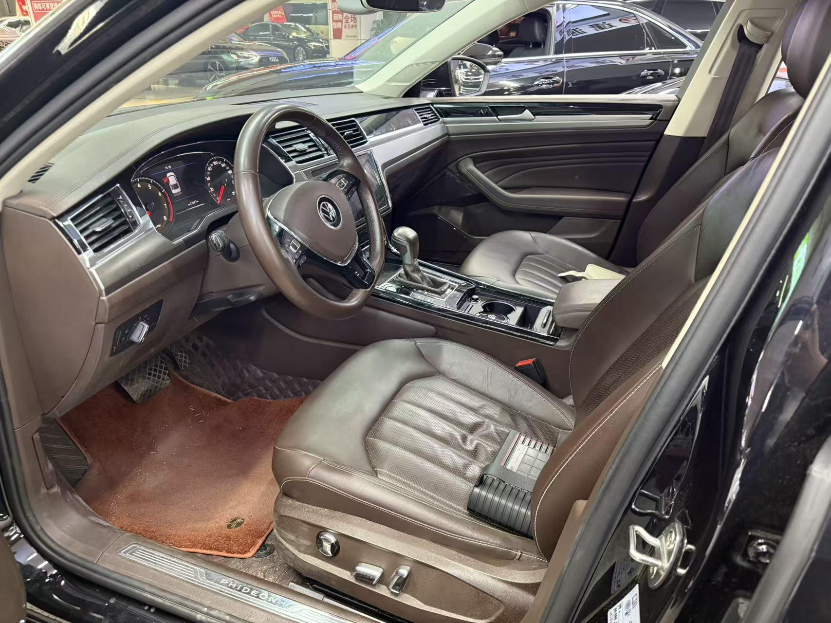 Volkswagen Phideon 2021 thumb 5