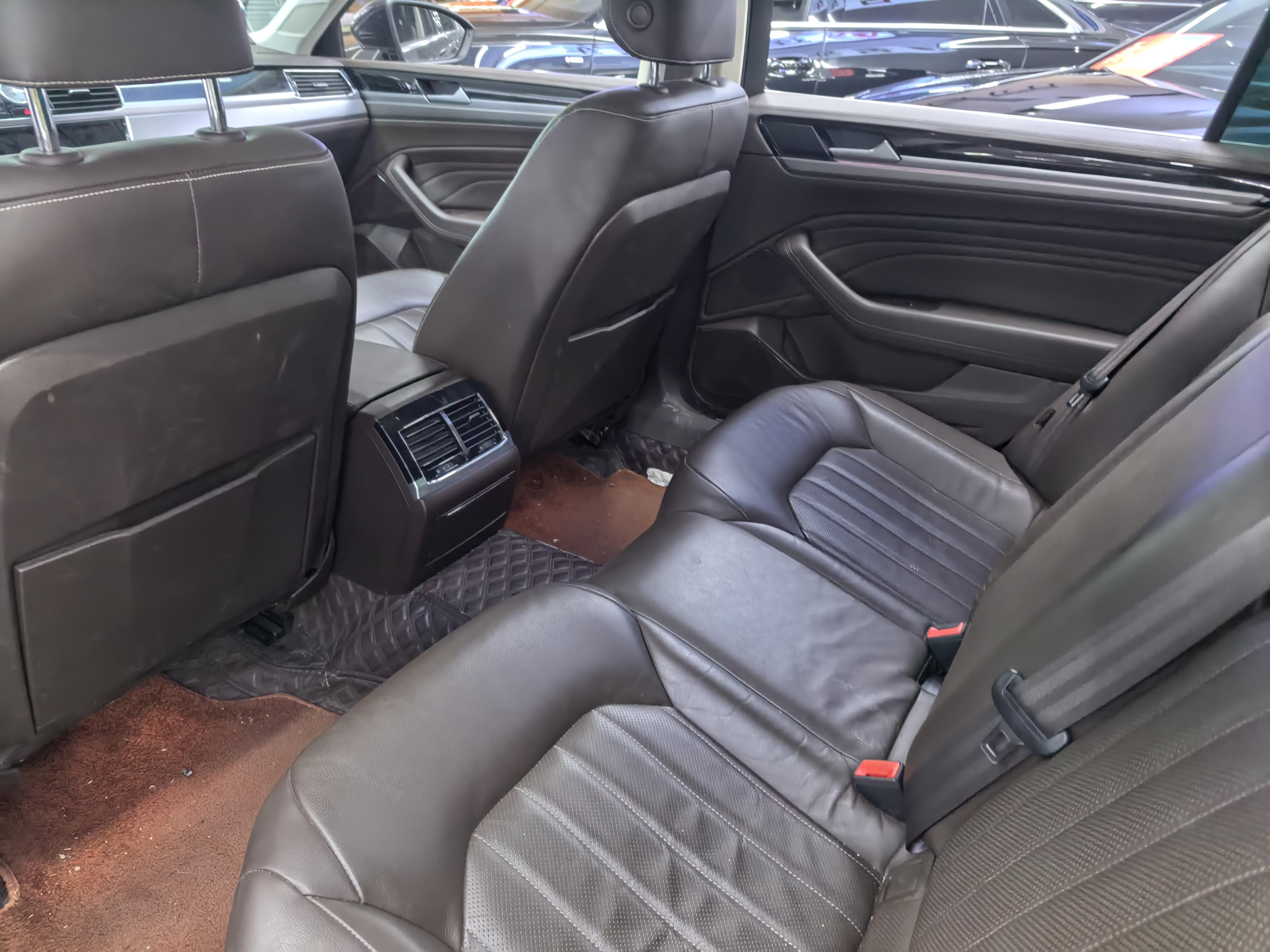 Volkswagen Phideon 2021 thumb 6