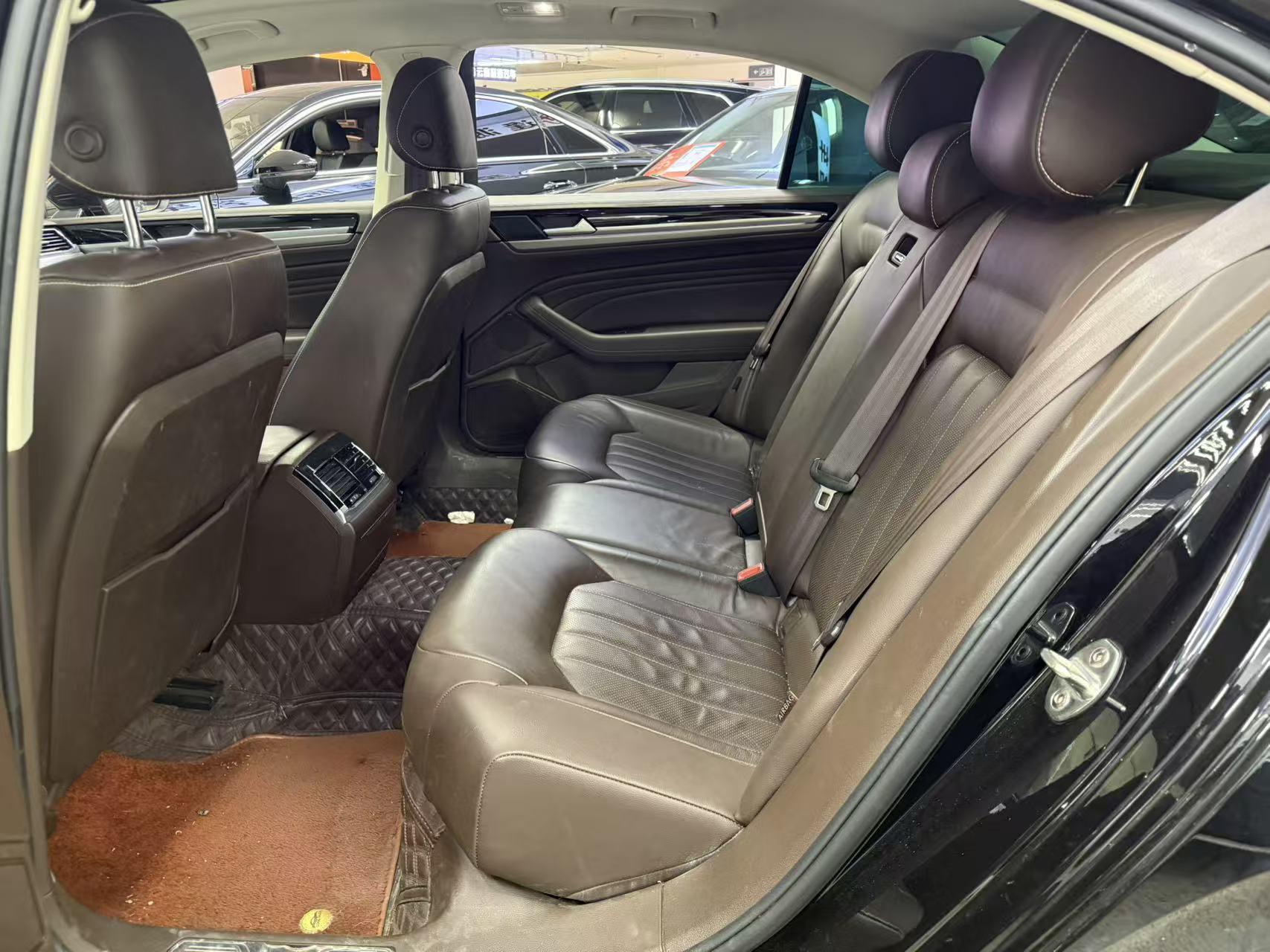 Volkswagen Phideon 2021 thumb 7