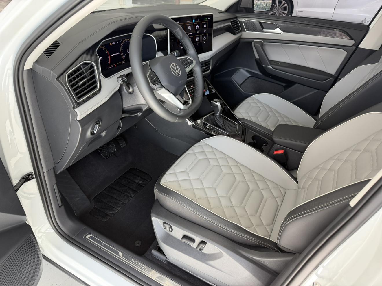 Volkswagen Tayron 2023 thumb 12