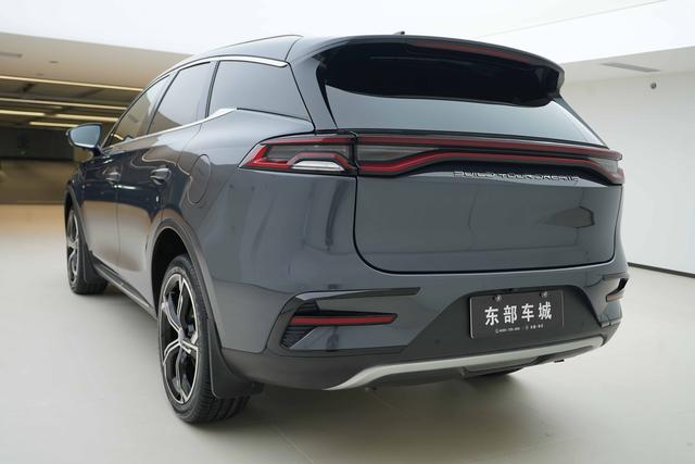 BYD Tang 2021 thumb 2