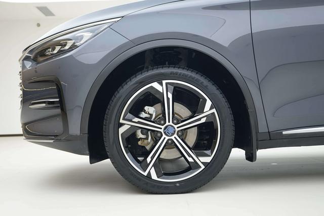 BYD Tang 2021 thumb 6