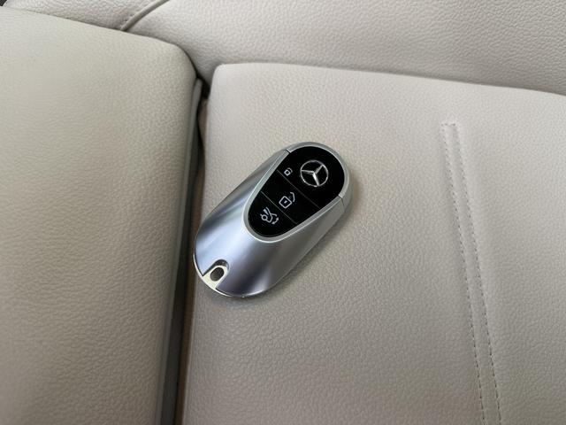 Mercedes-Benz GLA 2023 thumb 9
