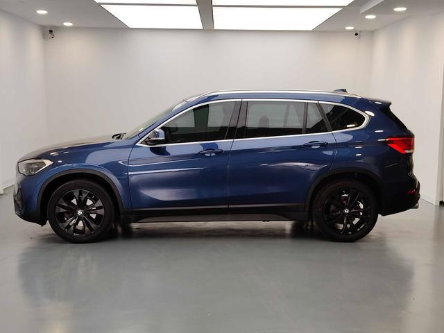 BMW X1 2021 thumb 2