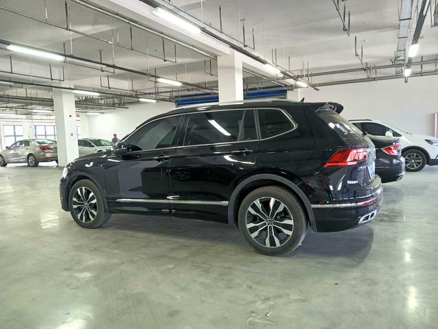 Volkswagen Tiguan 2024 thumb 5