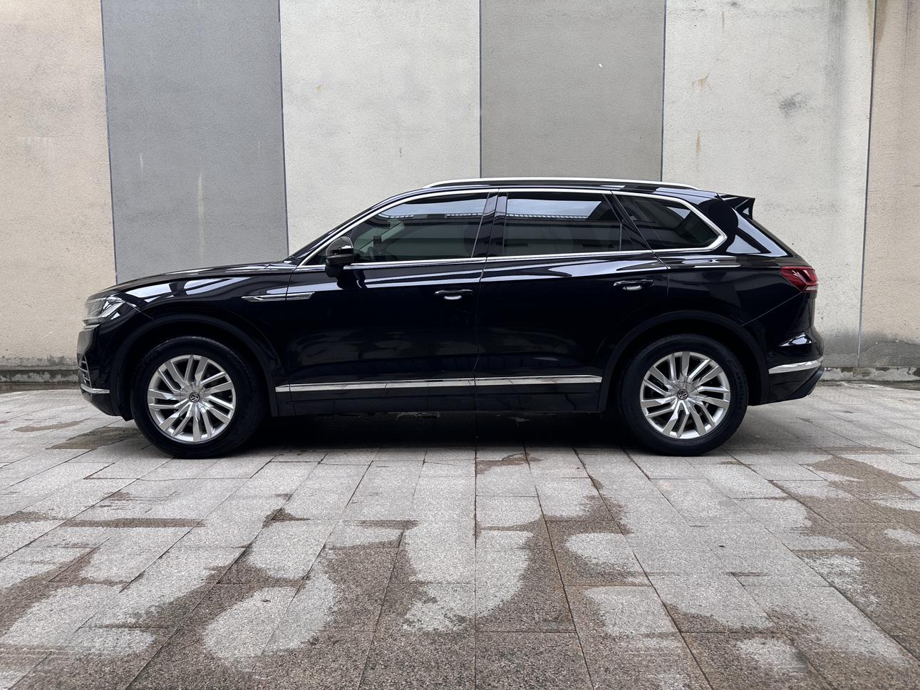 Volkswagen Touareg 2019 thumb 2