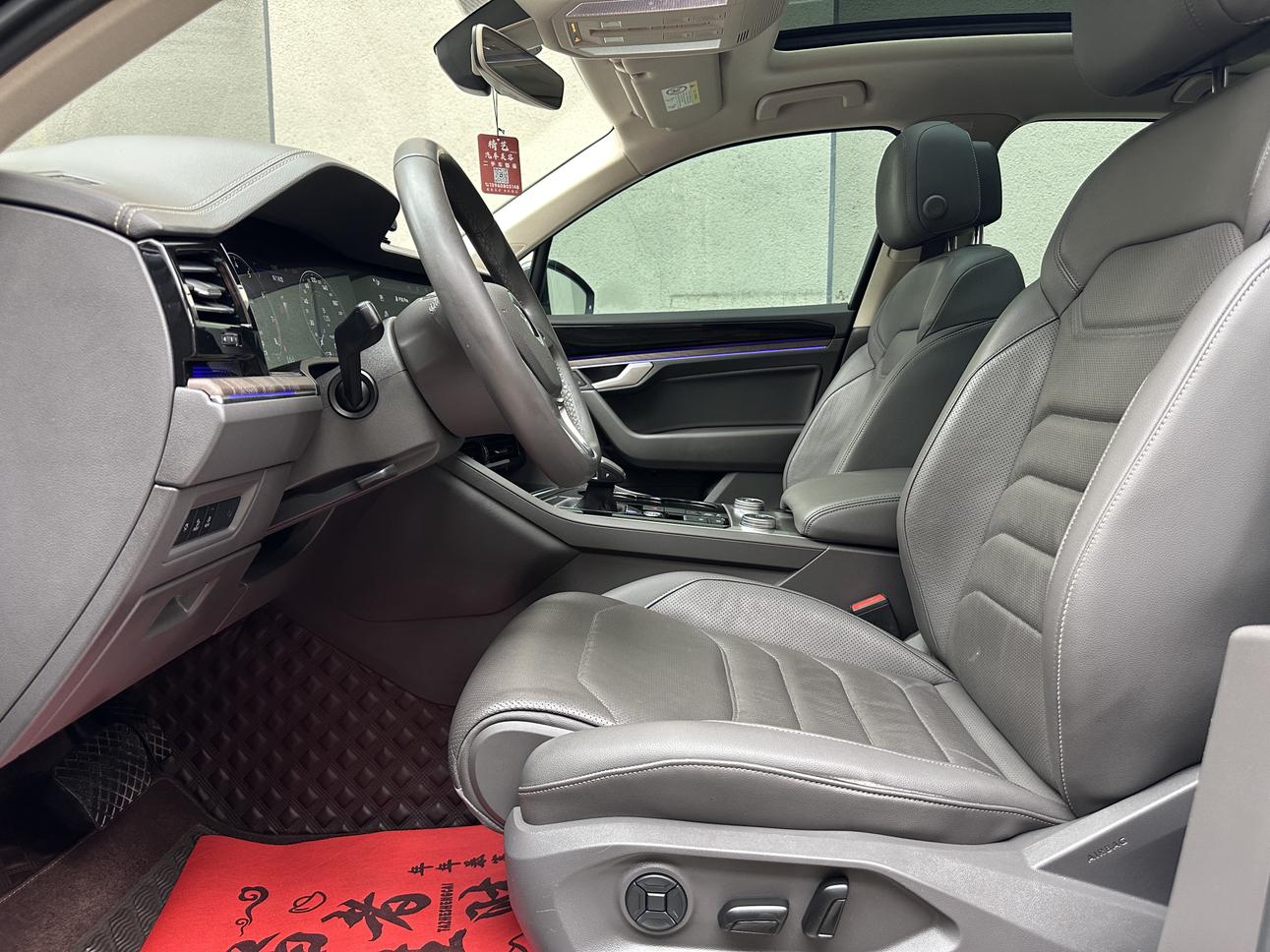 Volkswagen Touareg 2019 thumb 9