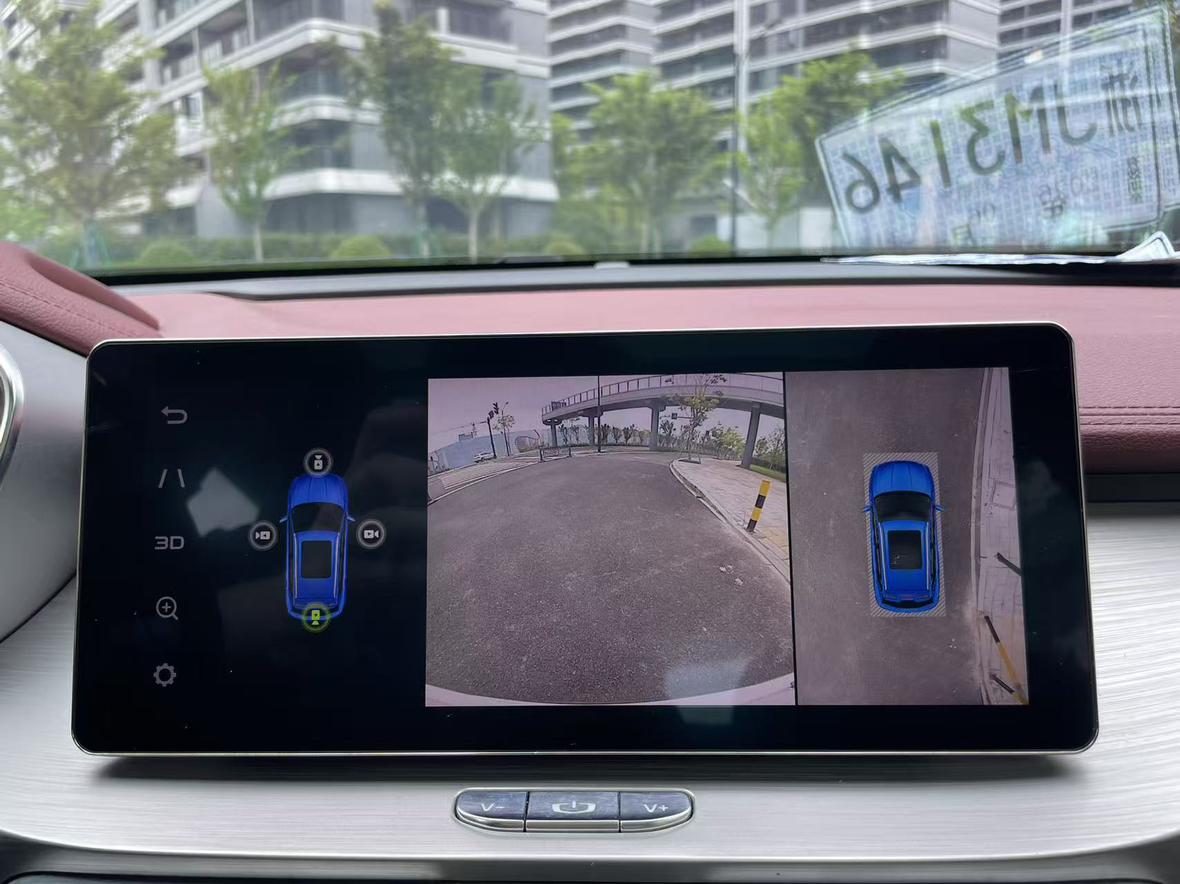Geely Binyue 2019 thumb 4