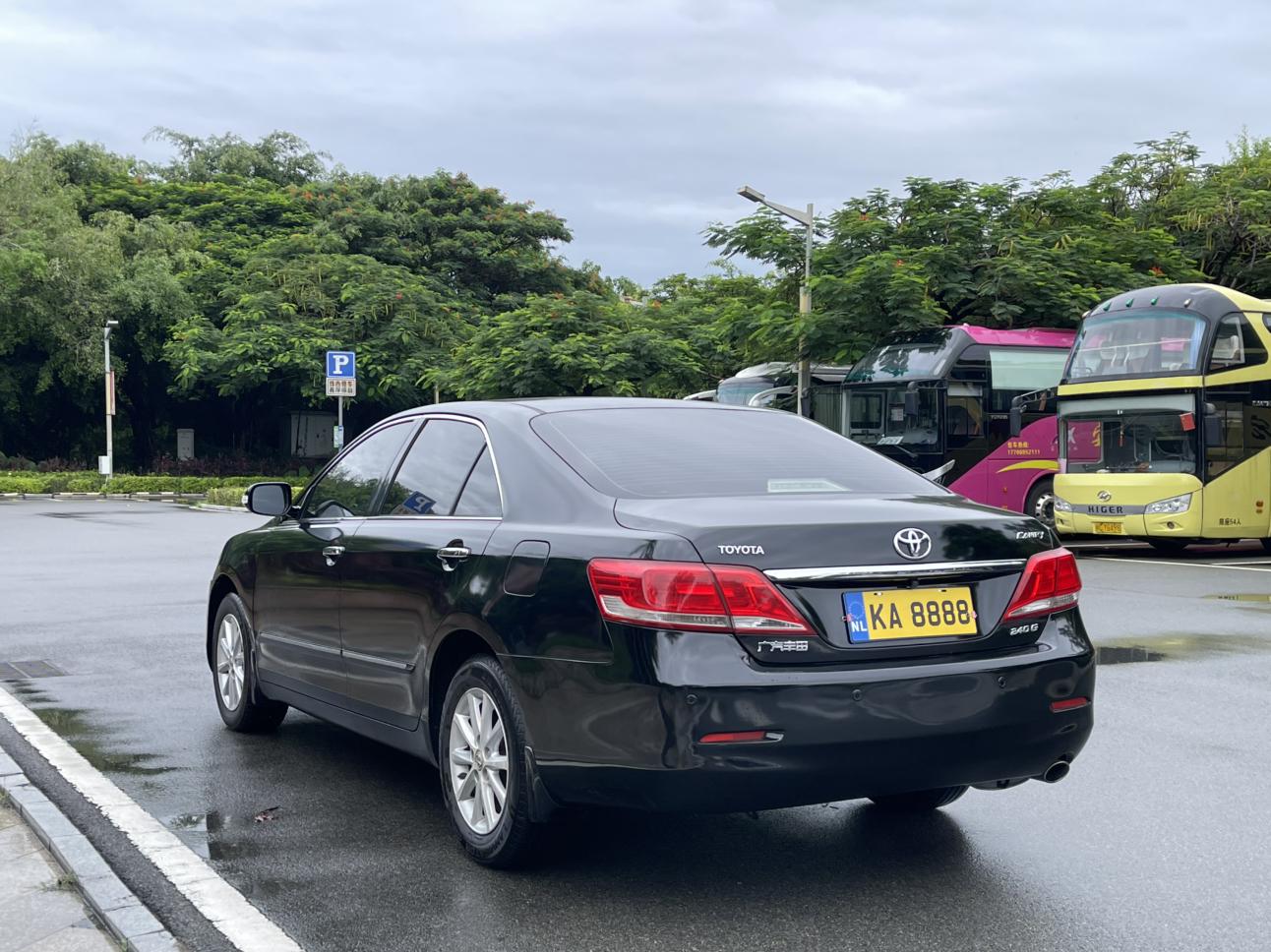 Toyota Camry 2010 thumb 2
