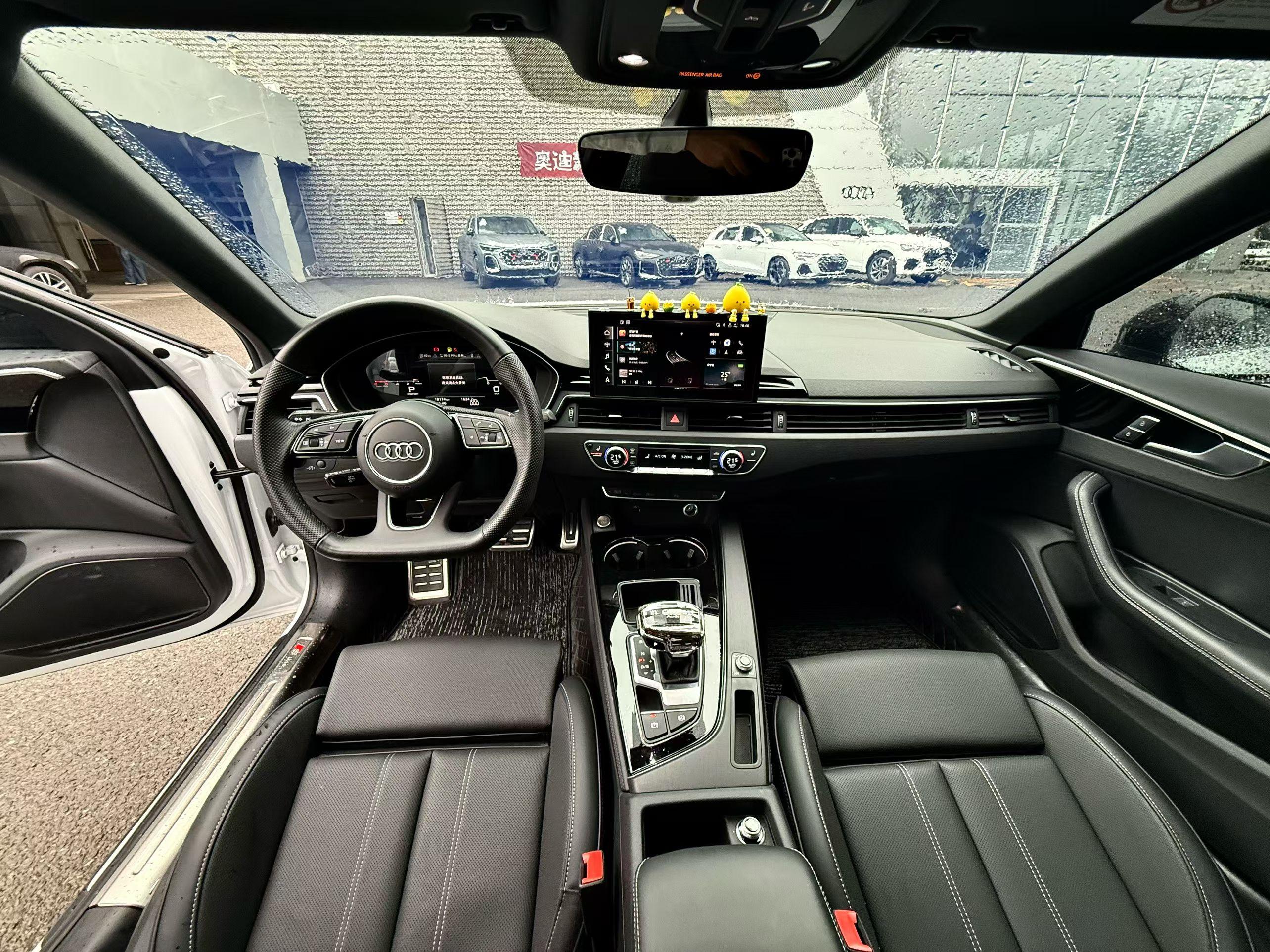 Audi A4 2024 thumb 7