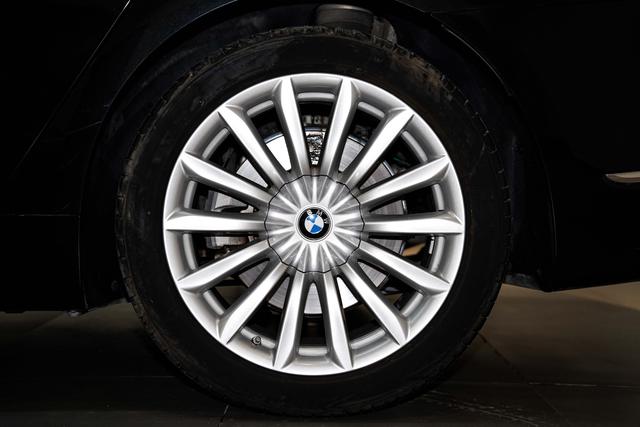 BMW 7 серии 2019 thumb 8