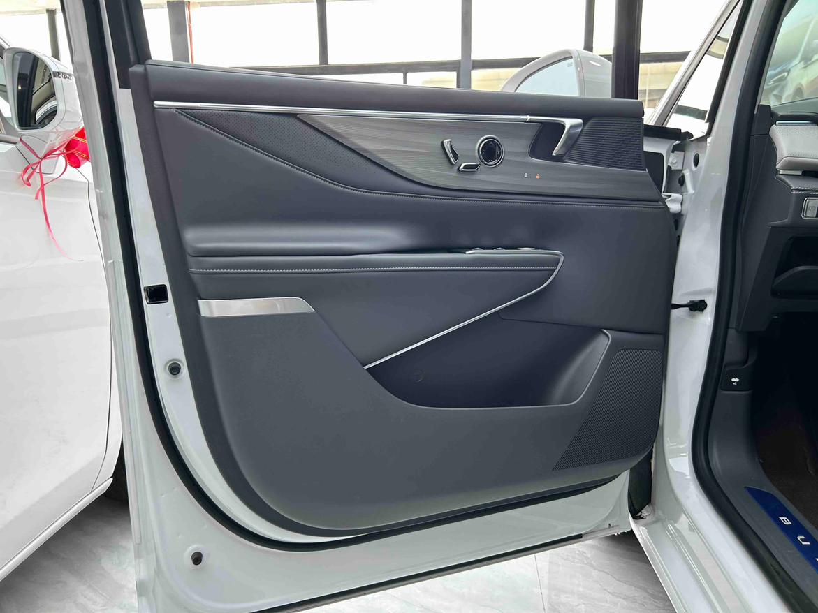 Buick GL8 2025 thumb 7