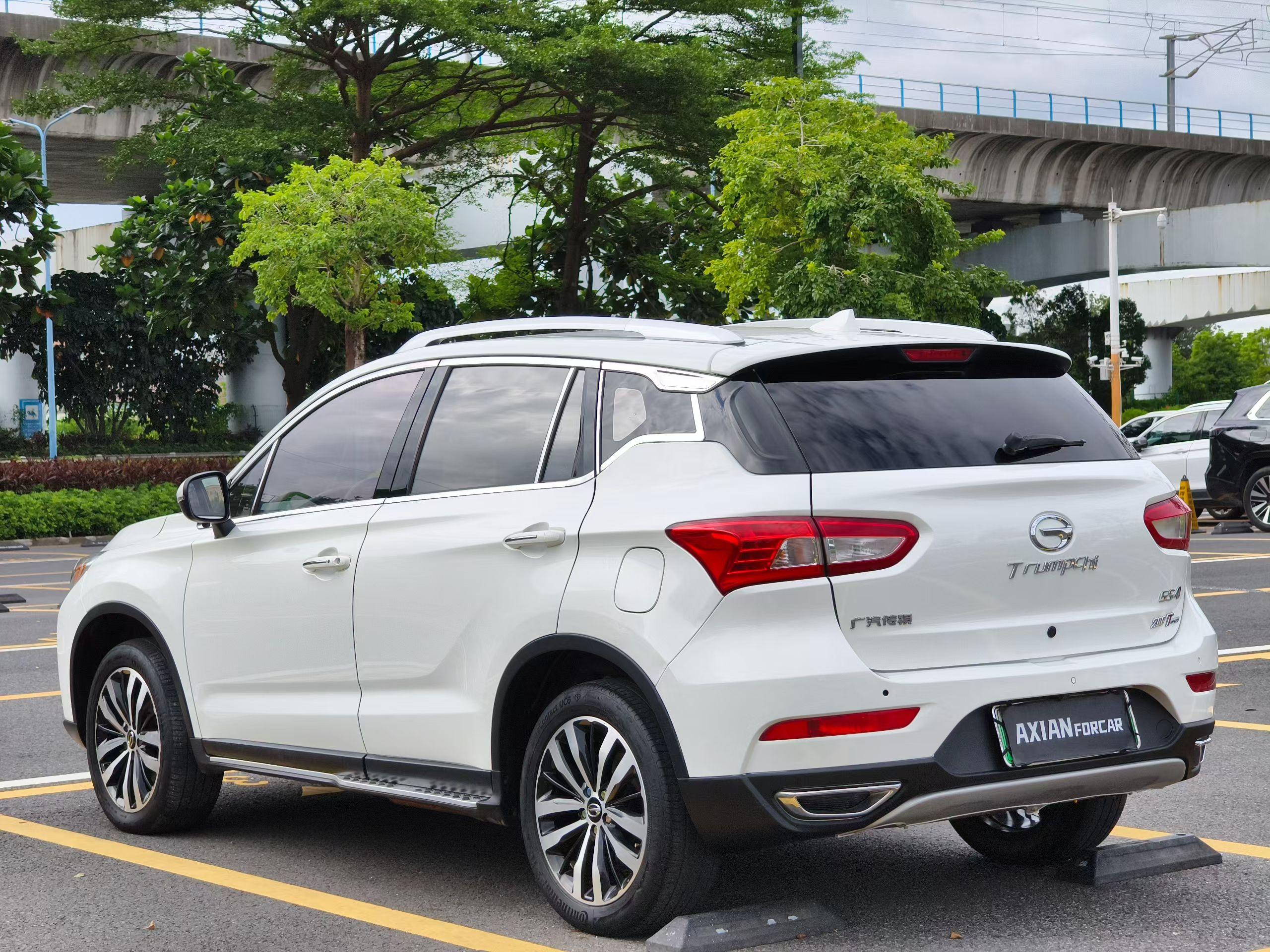 GAC GS4 PHEV 2017 thumb 3