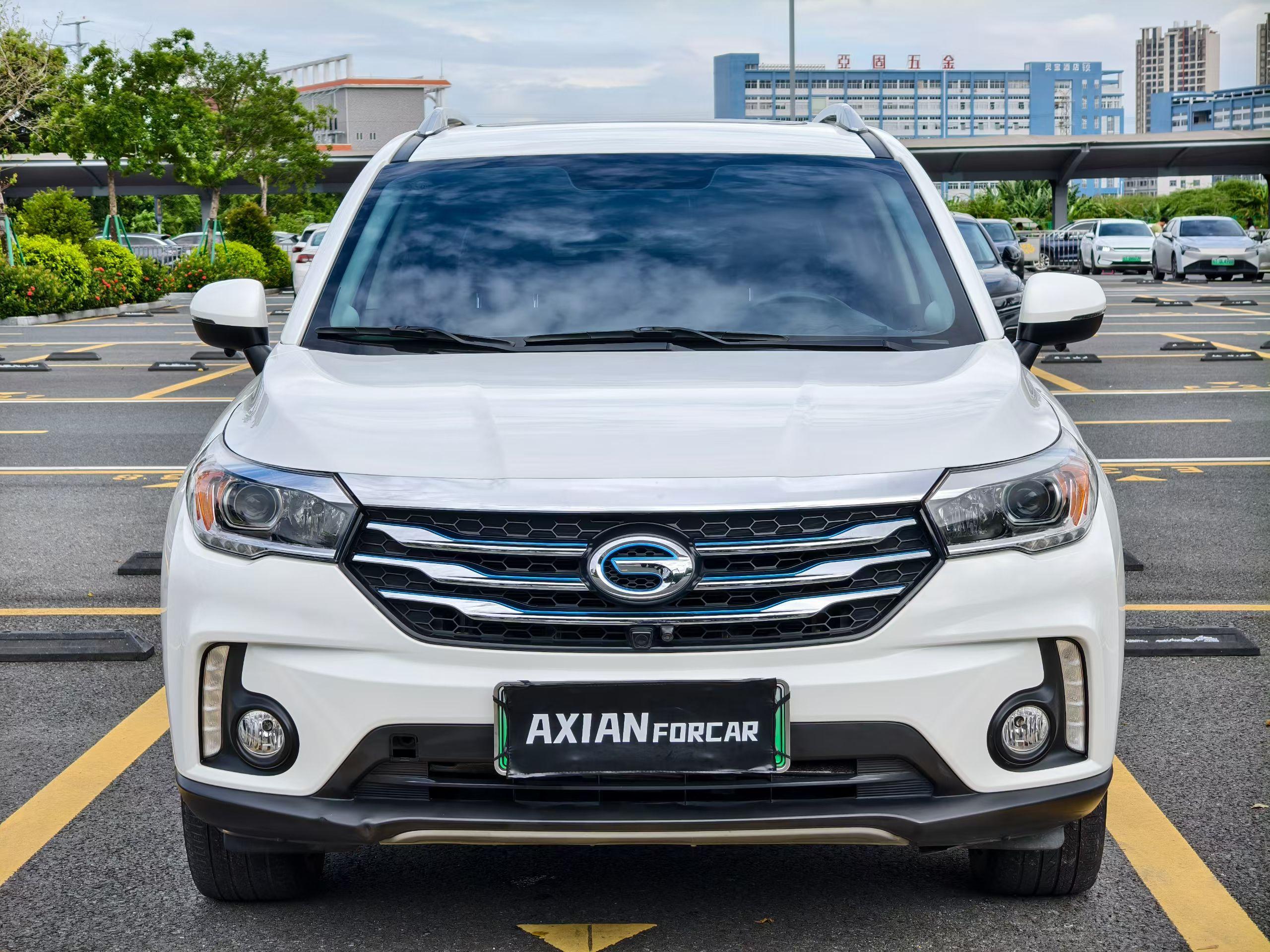 GAC GS4 PHEV 2017 thumb 11