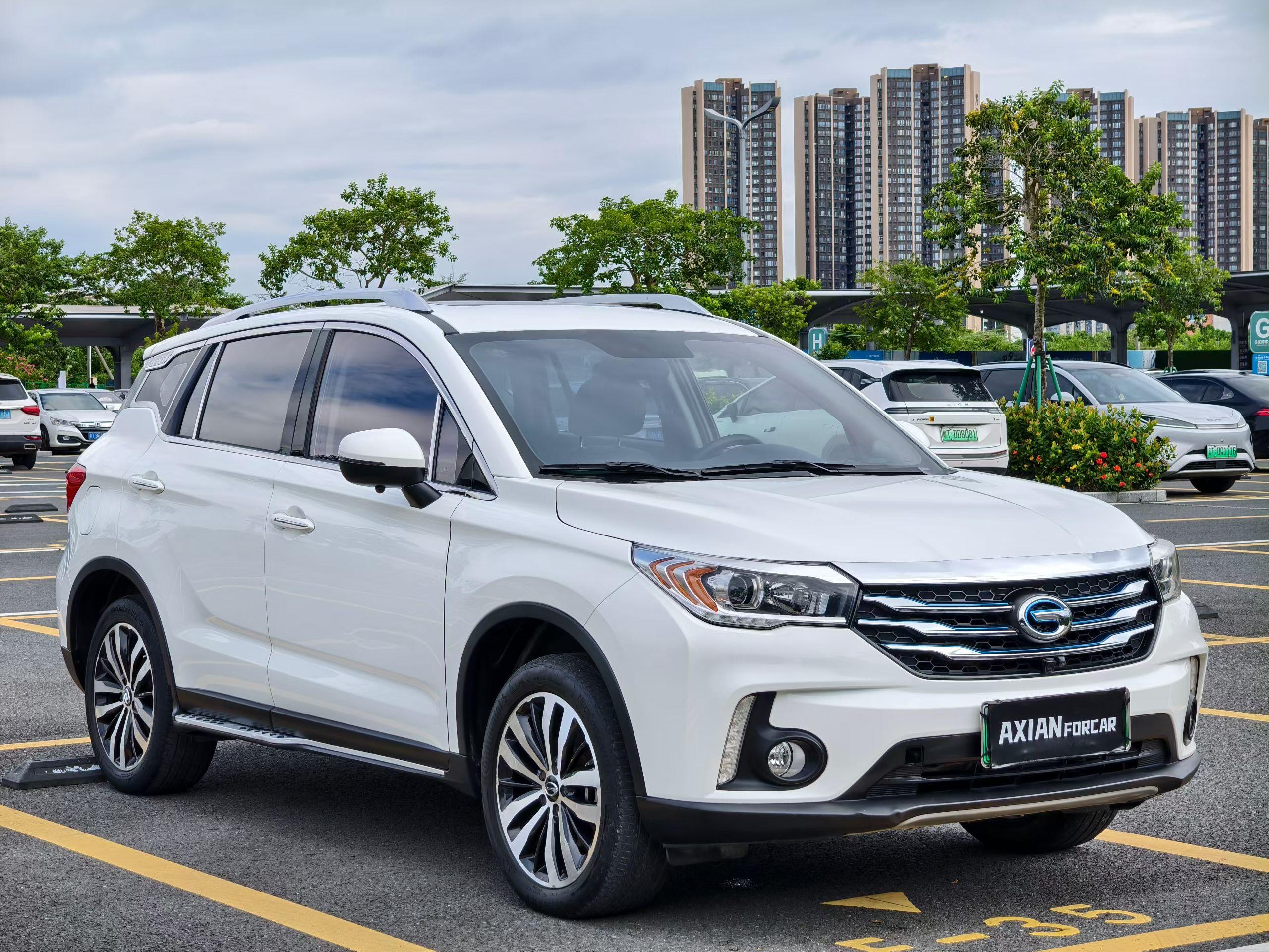 GAC GS4 PHEV 2017 thumb 12