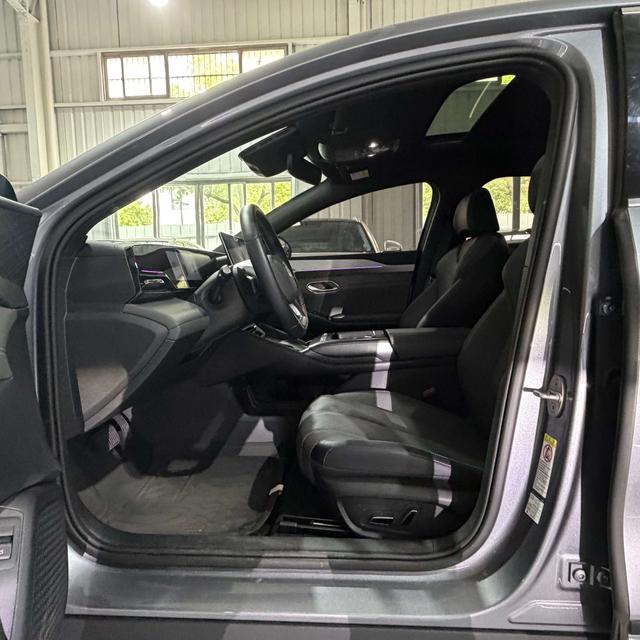 BYD Qin 2025 thumb 6