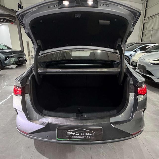 BYD Qin 2025 thumb 9
