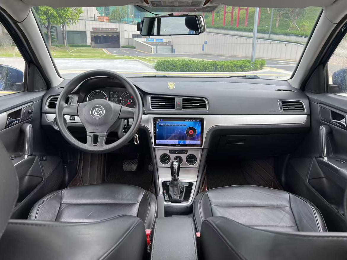 Volkswagen Lavida XR 2013 thumb 5