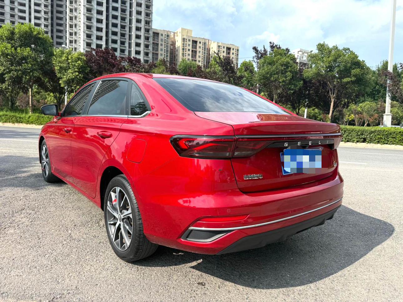 Geely Emgrand 2022 thumb 11