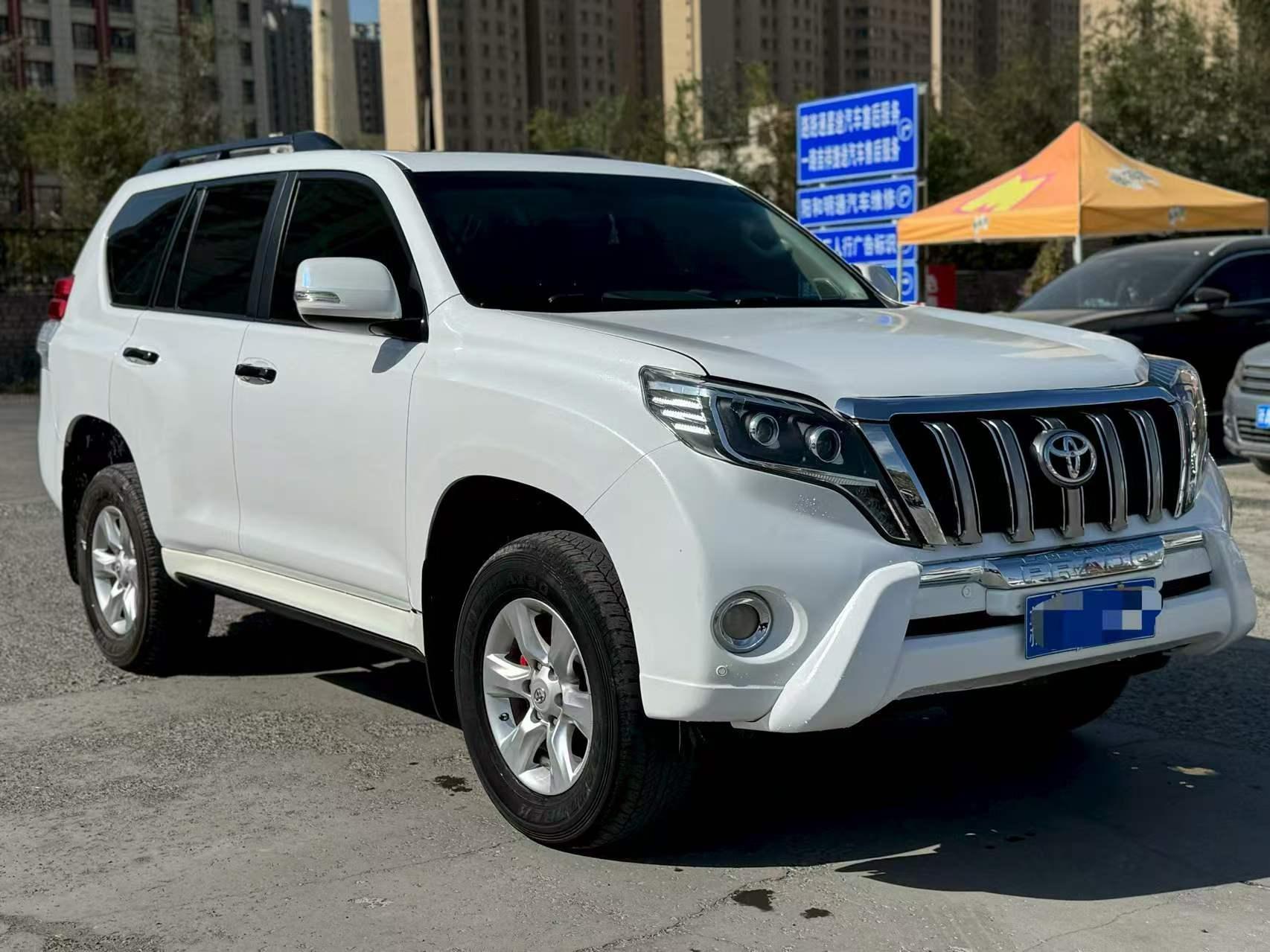 Toyota Land Cruiser Prado 2010 thumb 10