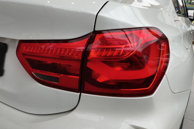 BMW 1 серии 2021 thumb 4