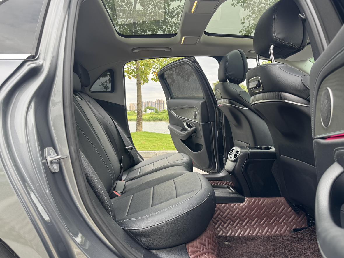 Mercedes-Benz E-Класс 2020 thumb 9