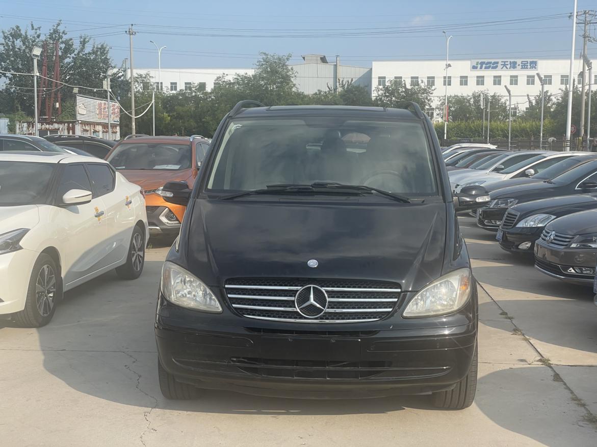 Mercedes-Benz Wei Ya Nuo 2010 thumb 12