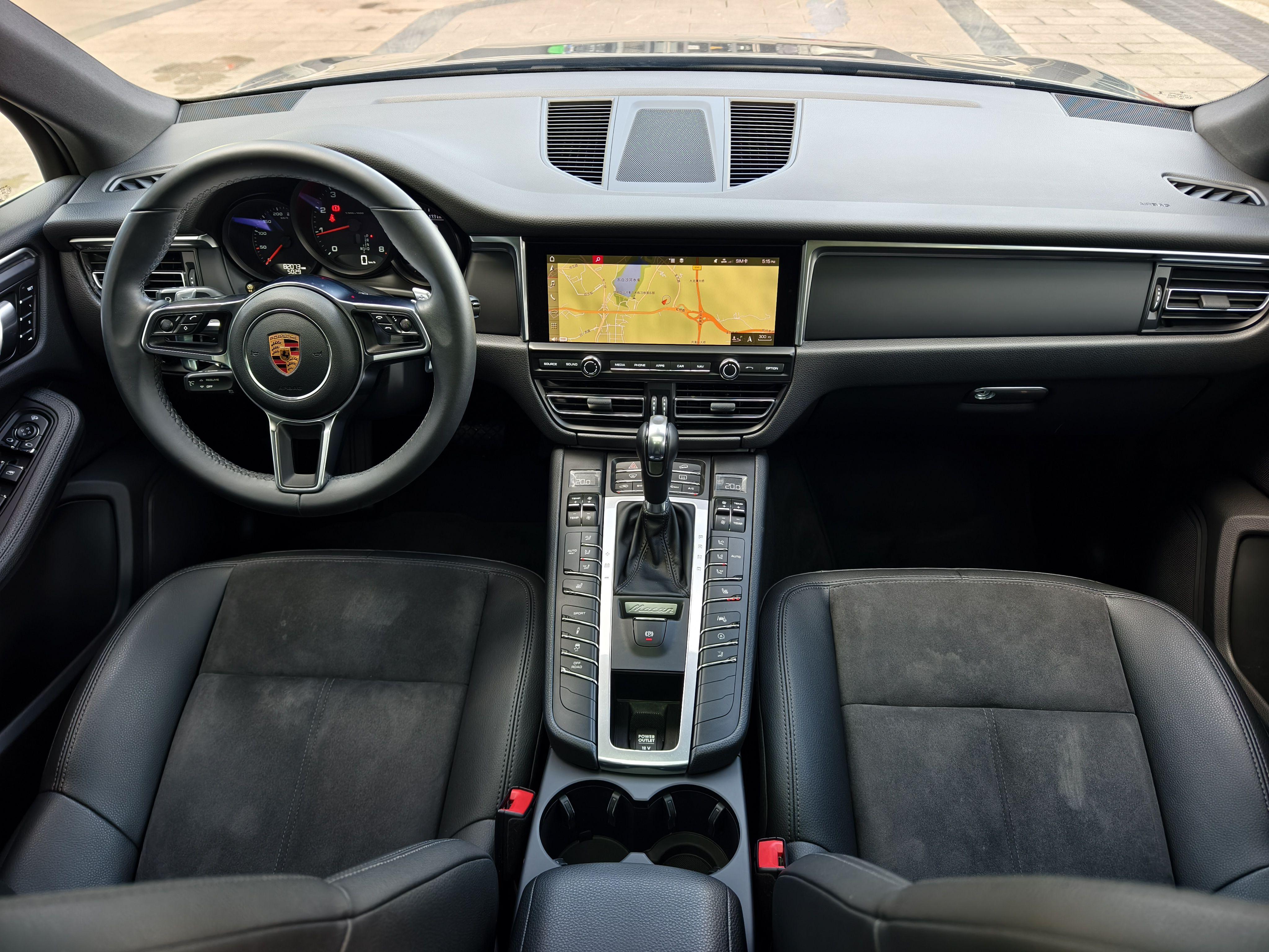 Porsche Macan 2018 thumb 5