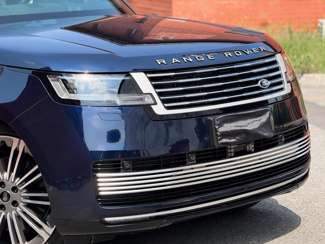 Land Rover Range Rover 2023 thumb 7