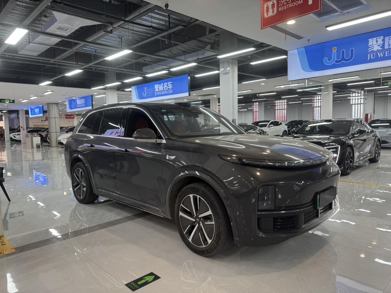 Lixiang (Li Auto) L8 2024 thumb 11