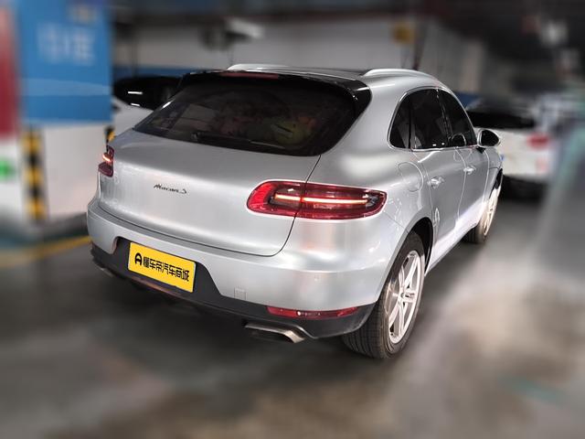 Porsche Macan 2014 thumb 12