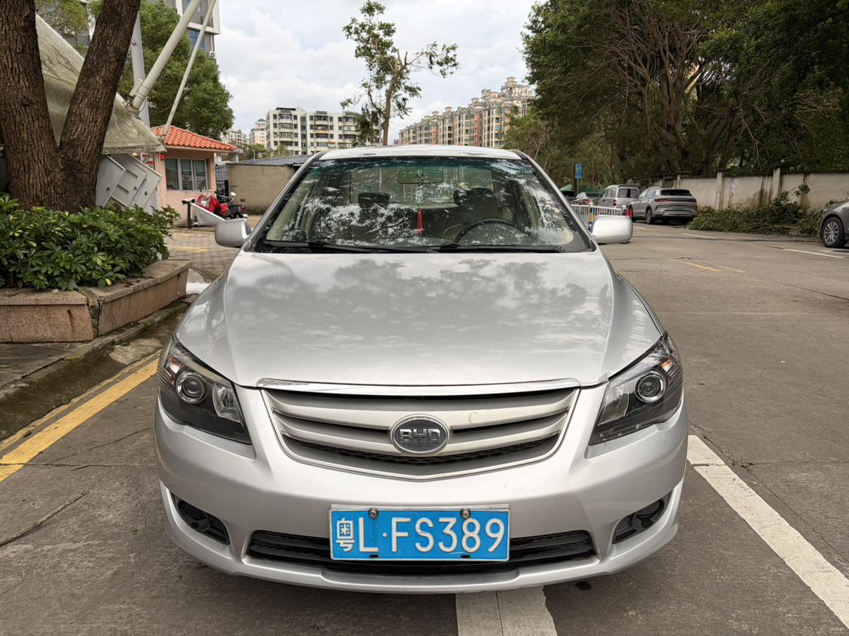 BYD L3 2013 thumb 12