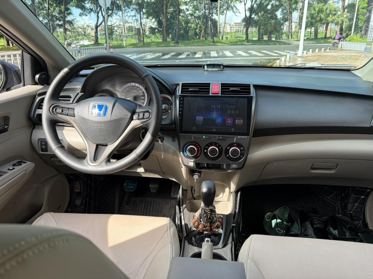 Honda City 2014 thumb 4