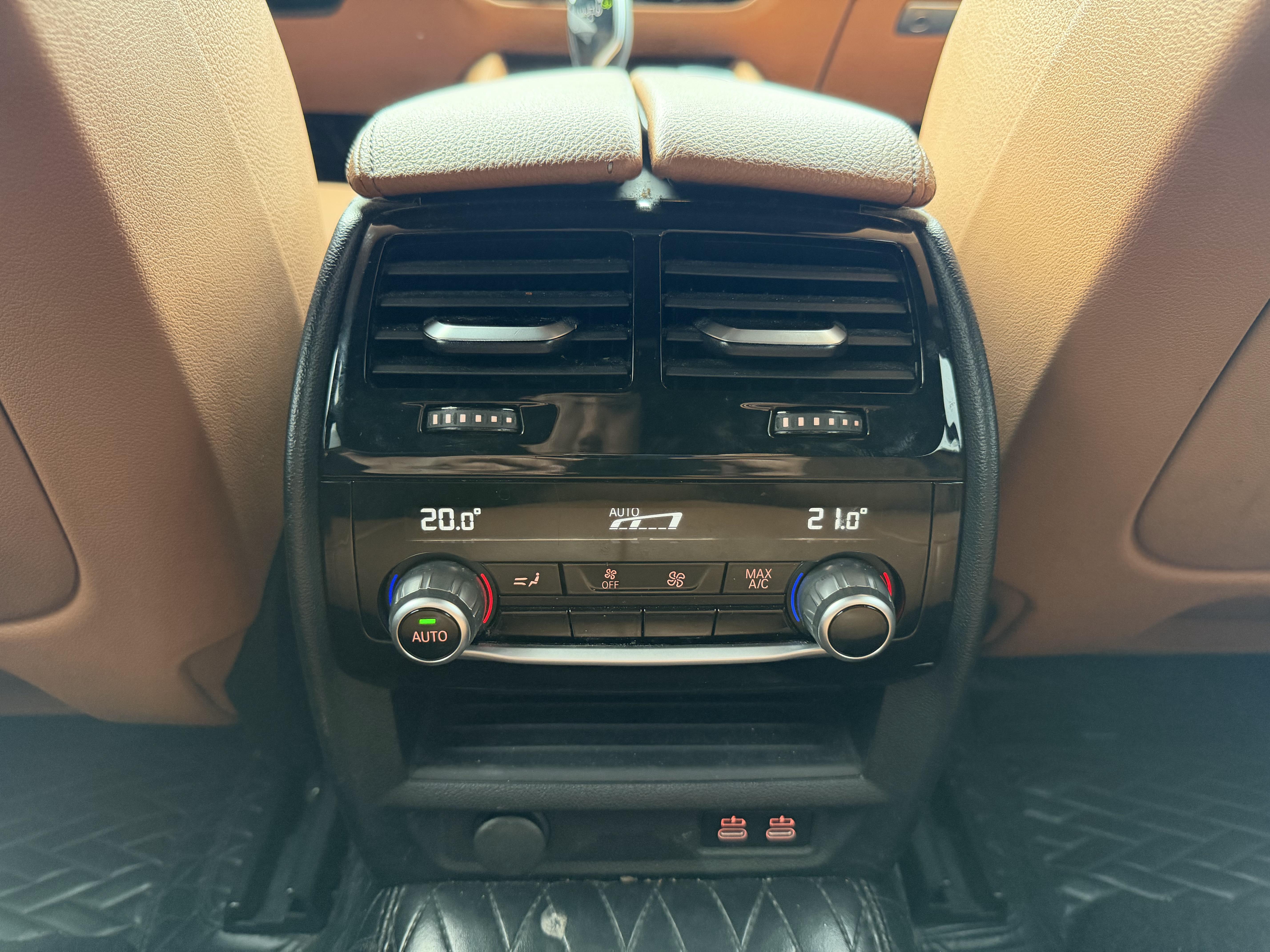 BMW 6 серии 2022 thumb 8