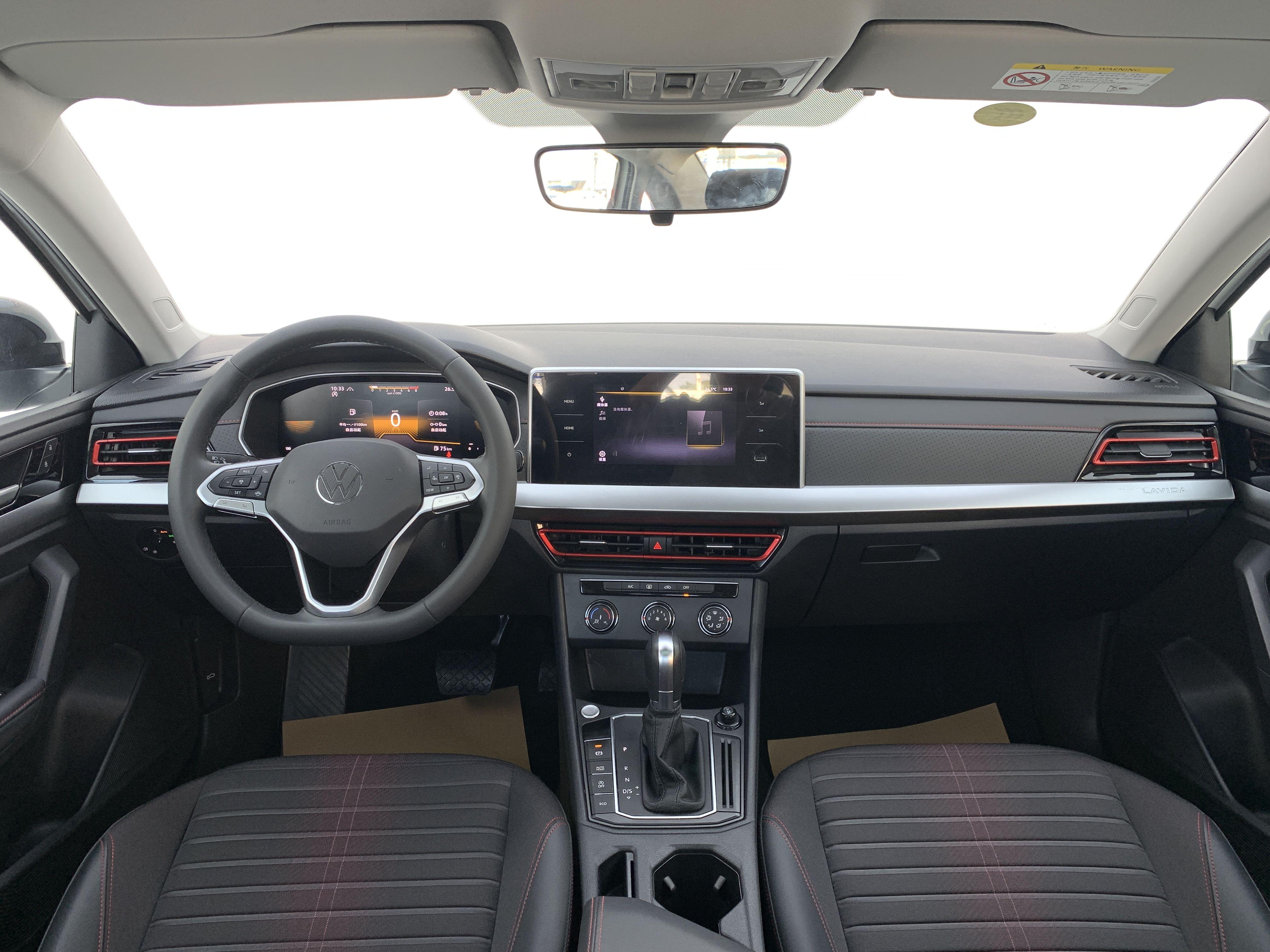 Volkswagen Lavida XR 2023 thumb 6