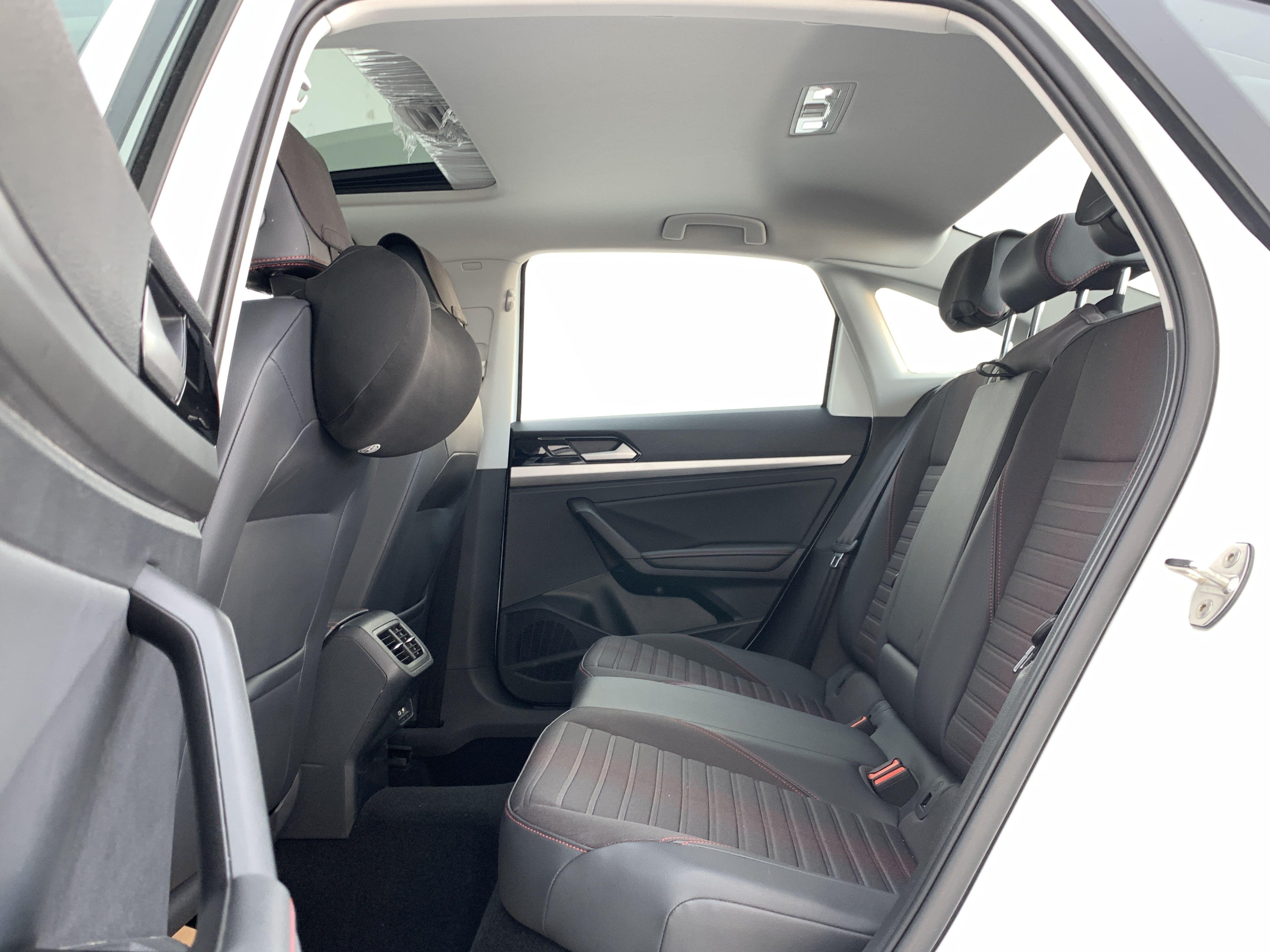 Volkswagen Lavida XR 2023 thumb 8
