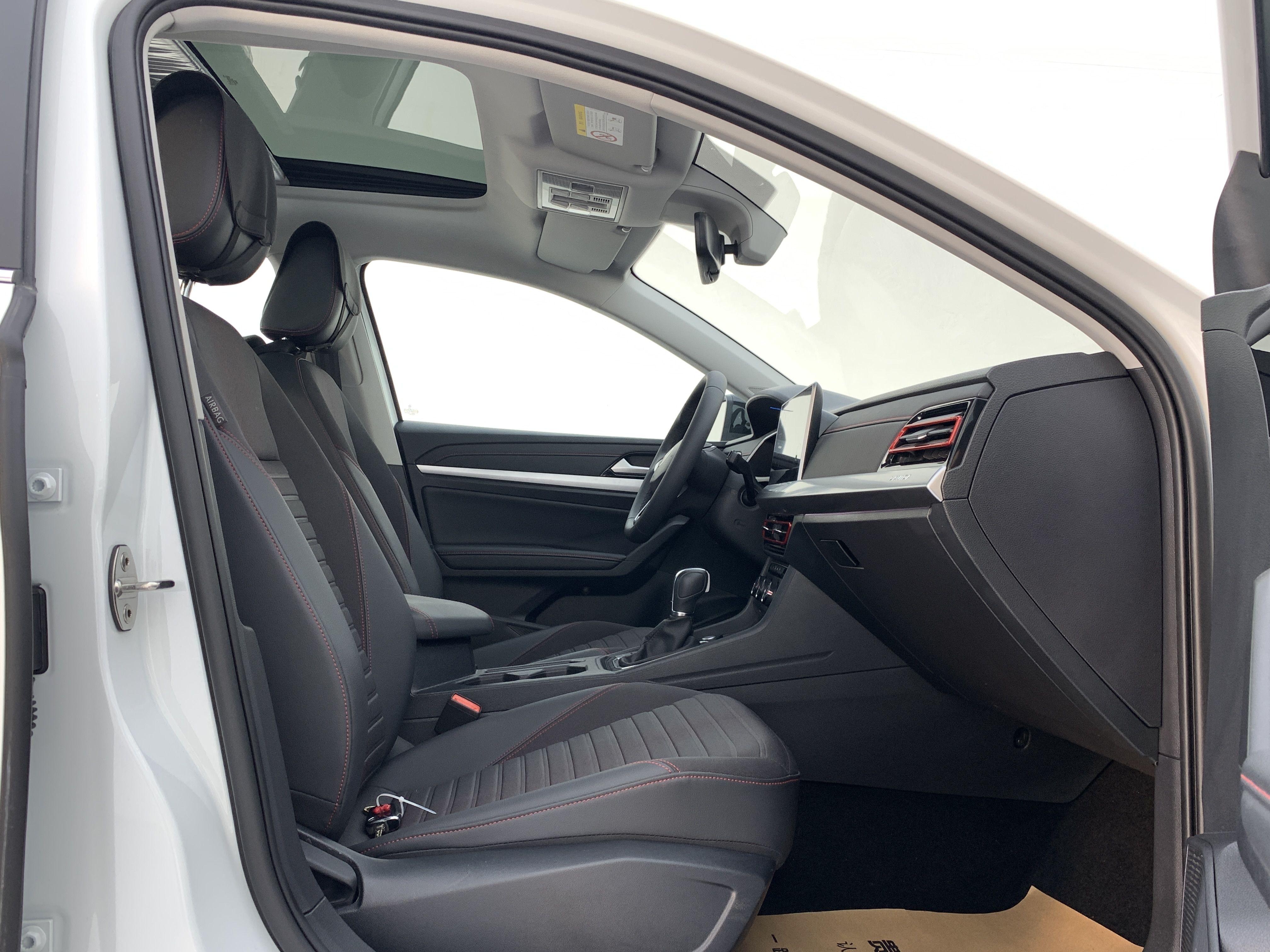 Volkswagen Lavida XR 2023 thumb 11