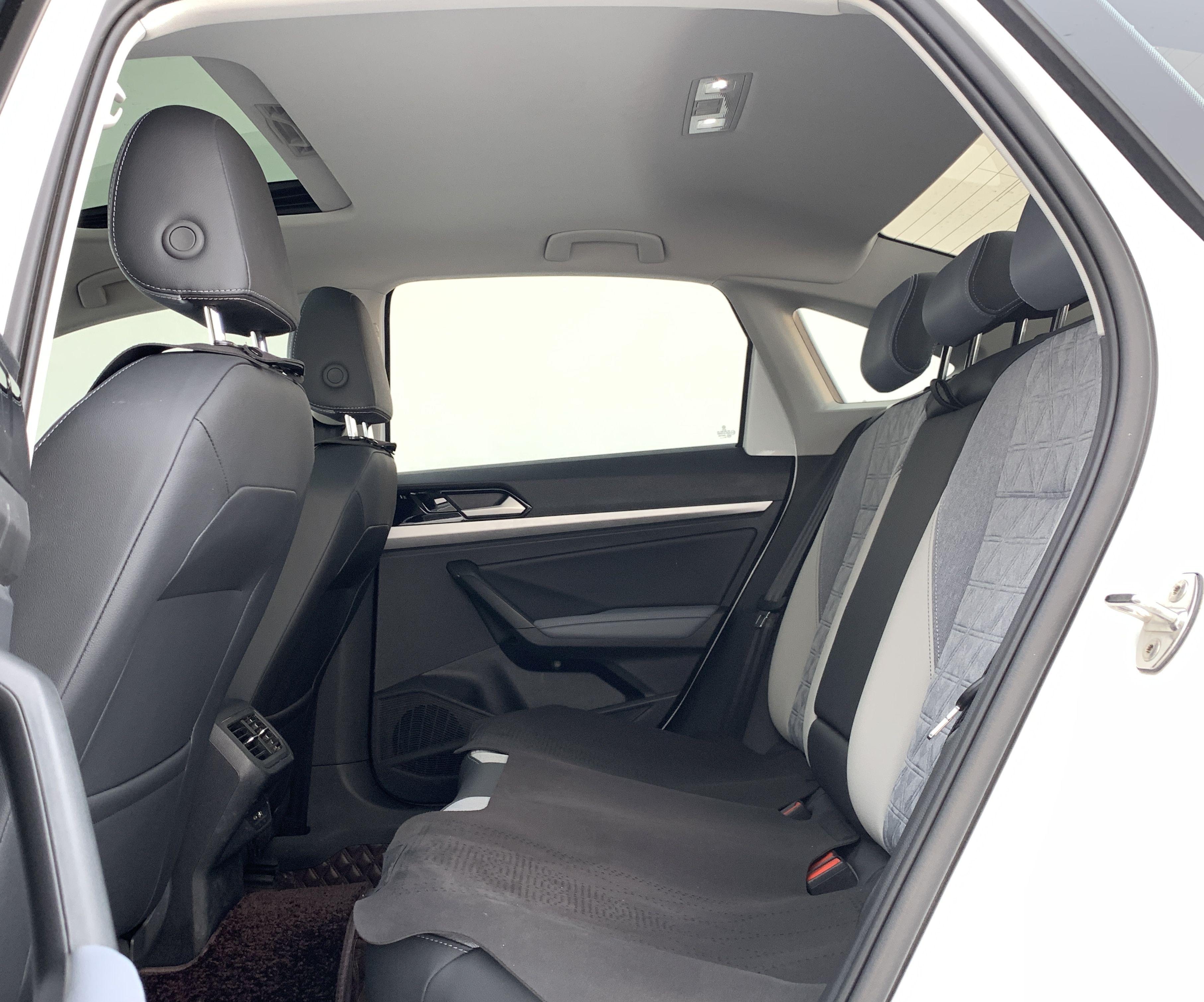 Volkswagen Lavida XR 2023 thumb 7