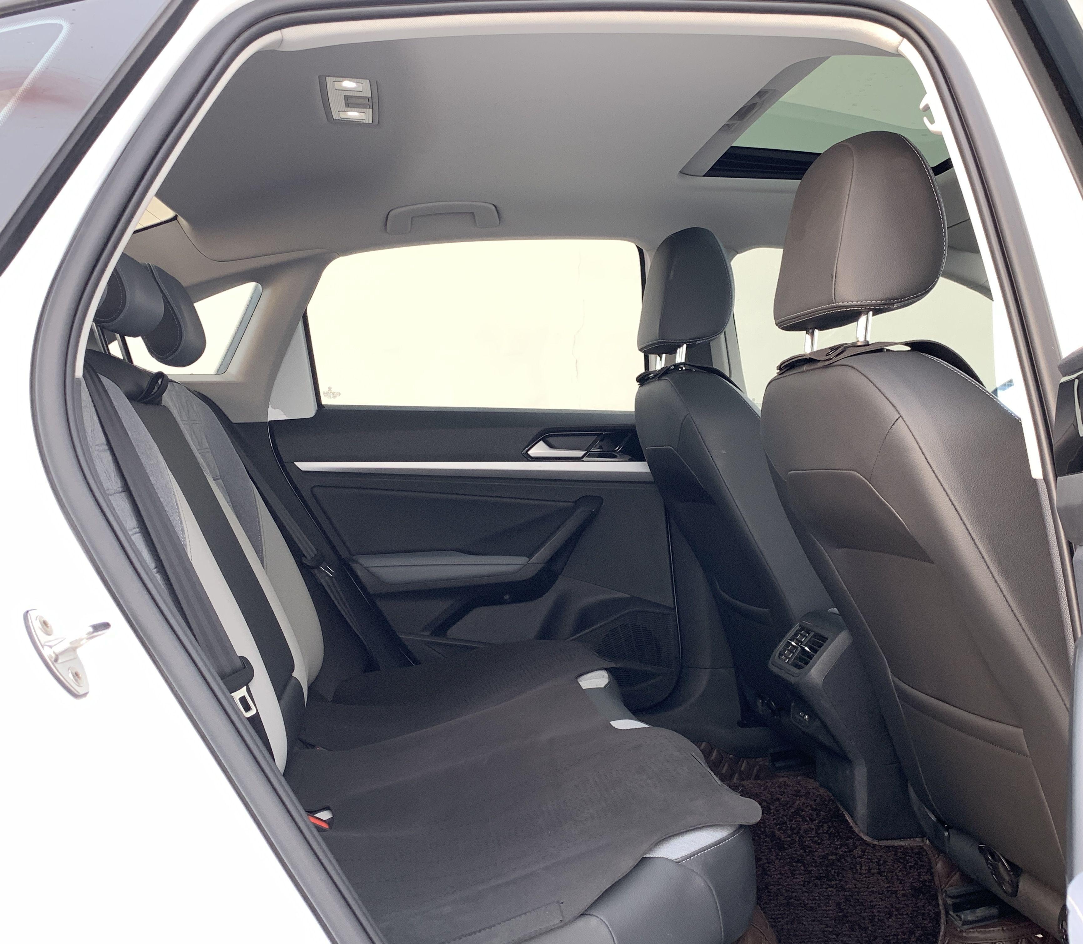 Volkswagen Lavida XR 2023 thumb 9
