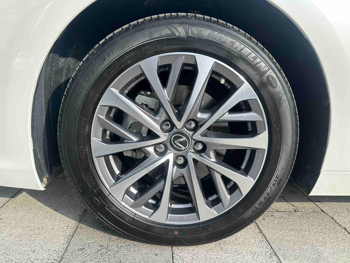 Lexus ES 2022 thumb 9