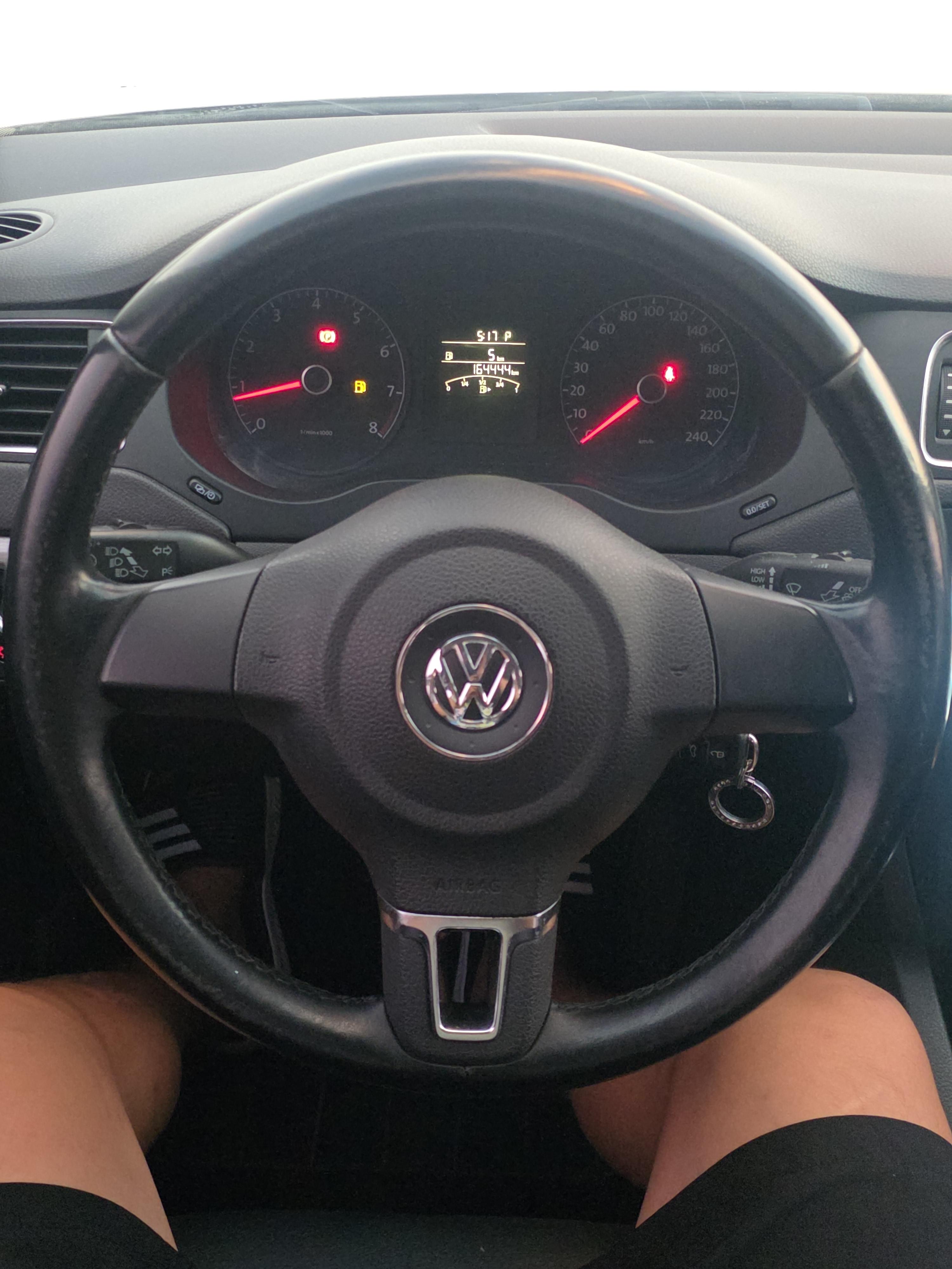 Volkswagen Sagitar 2014 thumb 9